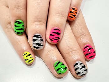 クォーターリゾートネイル(QUARTER RESORT nail)/平成ギャルネイル☆