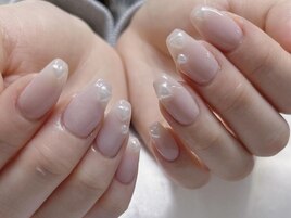 【Shiori @naka_inails】