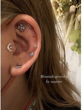 スリール(sourire)/耳ツボジュエリー