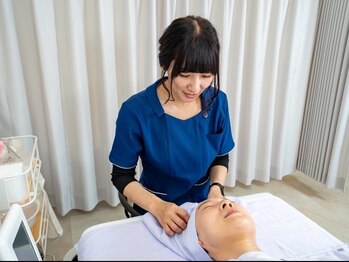 シエスタ(siesta)の写真/【関西希少！最先端小顔施術◎】小顔・リフトアップ/ハリツヤ等…様々なお悩みに合せたケアでお悩み解消☆