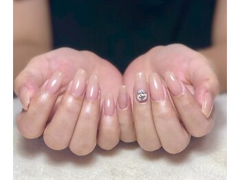 スリー(THREE.)/シンプルデザイン