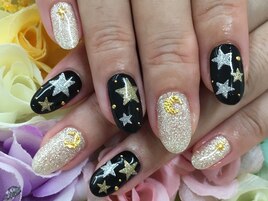 シックなカラーの星ネイル☆