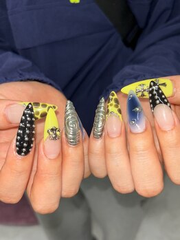 ウズ(UZU)/強めネイル