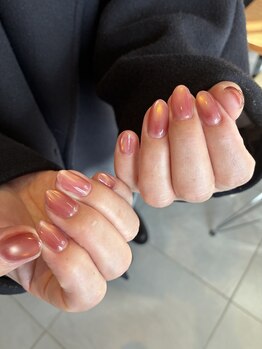 エス(es)/マグネットネイル