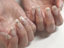 ヴィヴィアン ネイル(Vivian nail)/アクセサリーネイル
