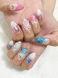 夏のマーメイドネイル