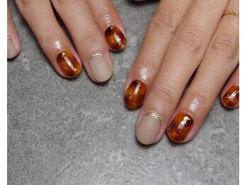 シュピーゲル/ご新規様、オフケア込み・¥7700