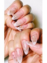 チヒロネイル/スカルプホワイトグラデフレンチ