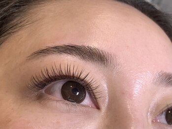 ディアナ(DIANA)の写真/余分な眉毛をWAXで整えて美眉をデザイン♪眉毛を自由自在に操り、眉毛の悩み&コンプレックス解消◎