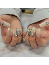 ガレ(Galet)/ビジューネイル！