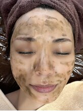 エステティック ジェミー(ESTHTETIQUE Gemmy)