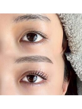 エルア 高槻店(elua)/パリジェンヌ/マツパ/アイブロウ