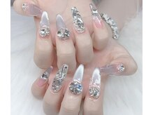 パーツも豊富で、キャラクターなどもあります！