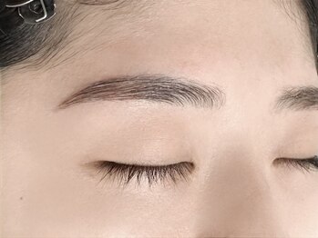 クルン(KURUN)/まつ毛パーマ＆眉ワックス