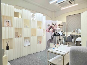 エムネ ラボ 大阪本町(M/NE LAB)/いらっしゃいませ♪