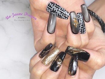 アン ジョーヌドラゴ/【ロングネイル】アシメネイル
