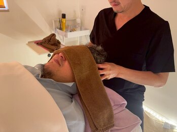 ヘッドマン(HEADMAN)の写真/【しっかりほぐして目の疲れをスッキリ☆】在宅ワークでお疲れの目元にドライヘッドスパで徹底アプローチ！