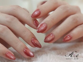 サロン エース(salon ace)の写真/シンプルかつ手をキレイに見せたい、存在感もあるネイルをしたい、、、
