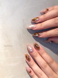 キラキラべっ甲ネイル