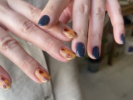 べっ甲とネイビー
