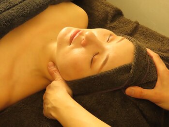 ホープ(HOPE)/フェイシャルマッサージ