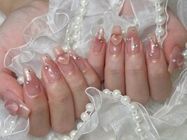 血色チークネイル