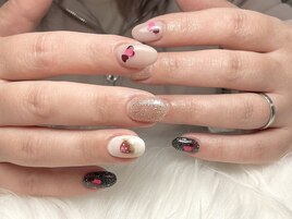 ハート×いちごの春ネイル♪