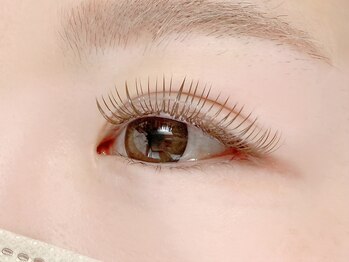 バタフライ 東戸塚店の写真/くすみ感×シアー感ロイッシュカラーであなただけの個性カラーを♪優しい印象で自然で華やかに♪