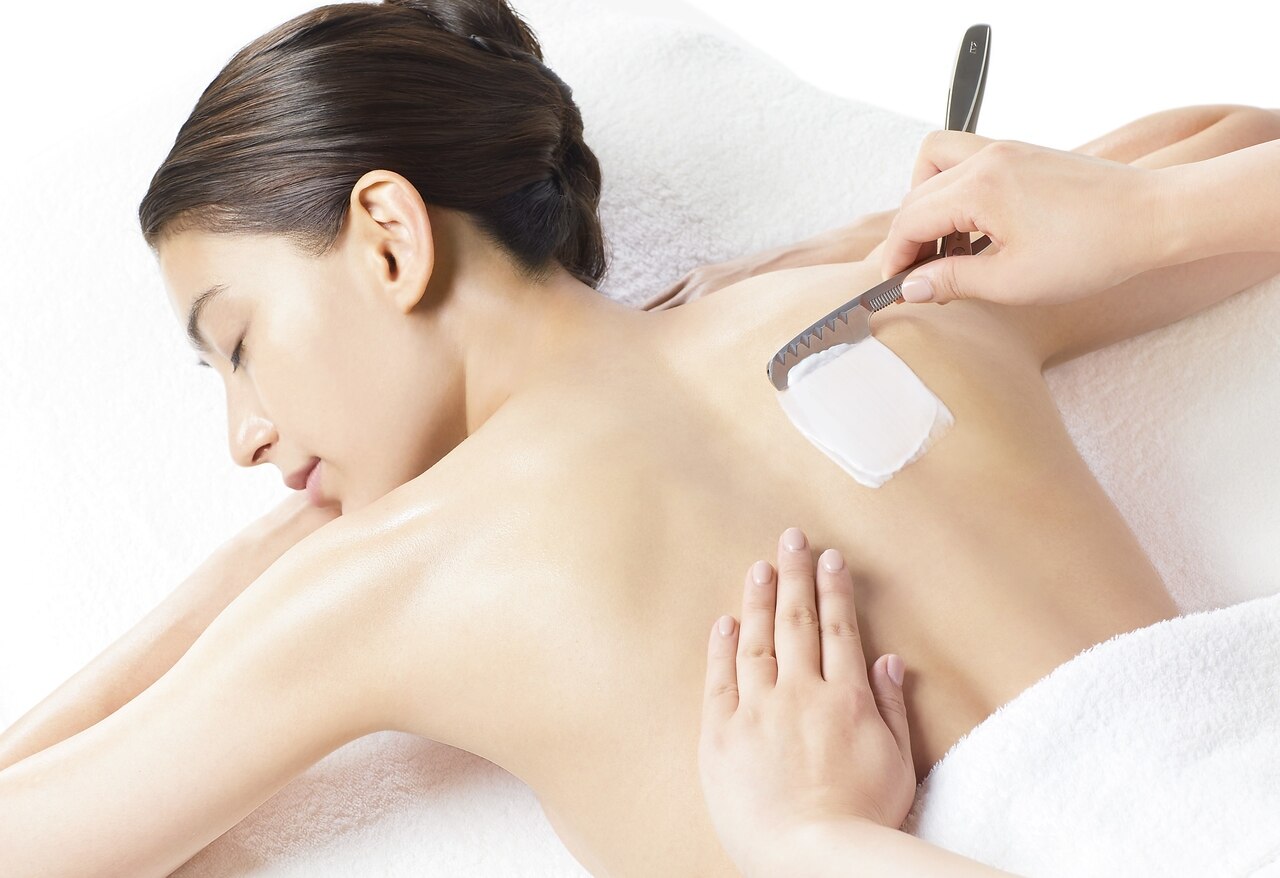 初回★挙式・ブライダル本番3週間以上前迄★ブライダル体験（顔・襟背中）