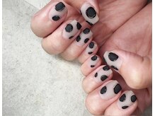 ナナネイル(7.Nail)/ちょい可愛いマット感ネイル