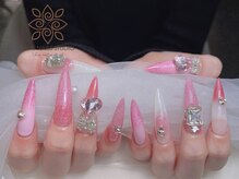 ウメネイルスタジオ(UME NAIL STUDIO)/長さだしやり放題×つけ放題