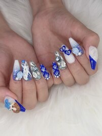 推しネイル