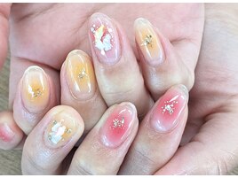 ラブリーチークネイル