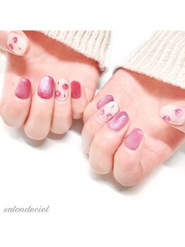 さくらんぼネイル