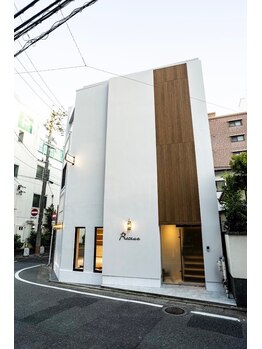 リセス(Recess)/サロン入り口