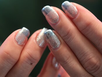 クロ(KURO)/ギラ&ミラー/茜部ネイルサロン