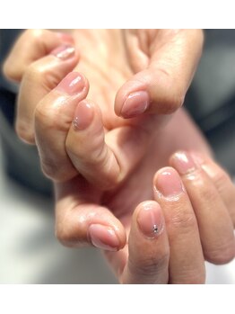 ワンポイント映え×ヌードピンク