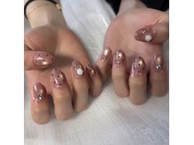 Lino nailの雰囲気(華やかデザインもお手頃価格で♪)