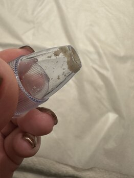 アレーズ(a l'aise)/毛穴洗浄後の汚れ