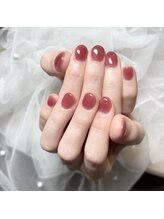 ちゅるんピンクで上品なお手元に