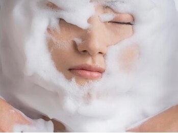 アスター(Aster)の写真/普段の洗顔では落としきれない毛穴の奥に詰まった汚れをしっかり落とします！お肌本来のチカラを取り戻す◎