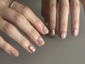 Design / ニュアンスネイル