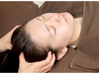 リリーシェリ(Lily Cherie)/極上ヘッドスパ【新所沢】