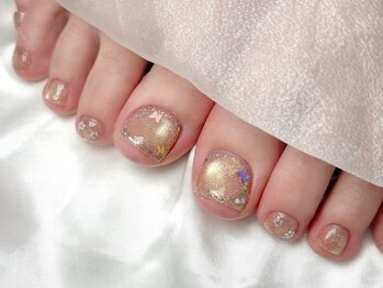 リッシュ ドゥ(RICHE deux)の写真/先取りフットネイル！激かわサンダルとのコーデ確定♪【フット☆アート2本付¥6900】ミラーネイルも定額でOK