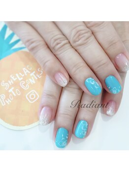 ラディアント 学芸大学(Radiant)/シェラック 夏ネイル