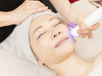 オスマンティエ(Osmantier)/青色LED＆ラジオ波