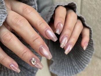ニュイ(Nuit)の写真/トレンドの韓国ネイルを中心に上品で大人かわいいデザインをご提案♪オフが惜しくなるネイルに仕上げます☆