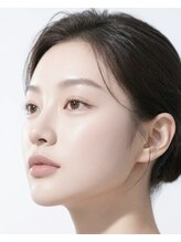 【美白ケア】澄み渡る、理想の素肌へ。光を宿す本質的な美白。