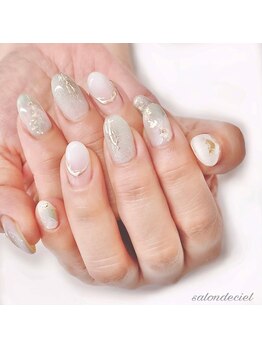 大人ニュアンスネイル