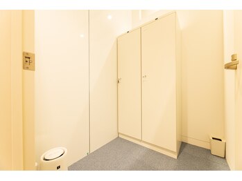 コアトリム ステーション 広尾店/更衣室